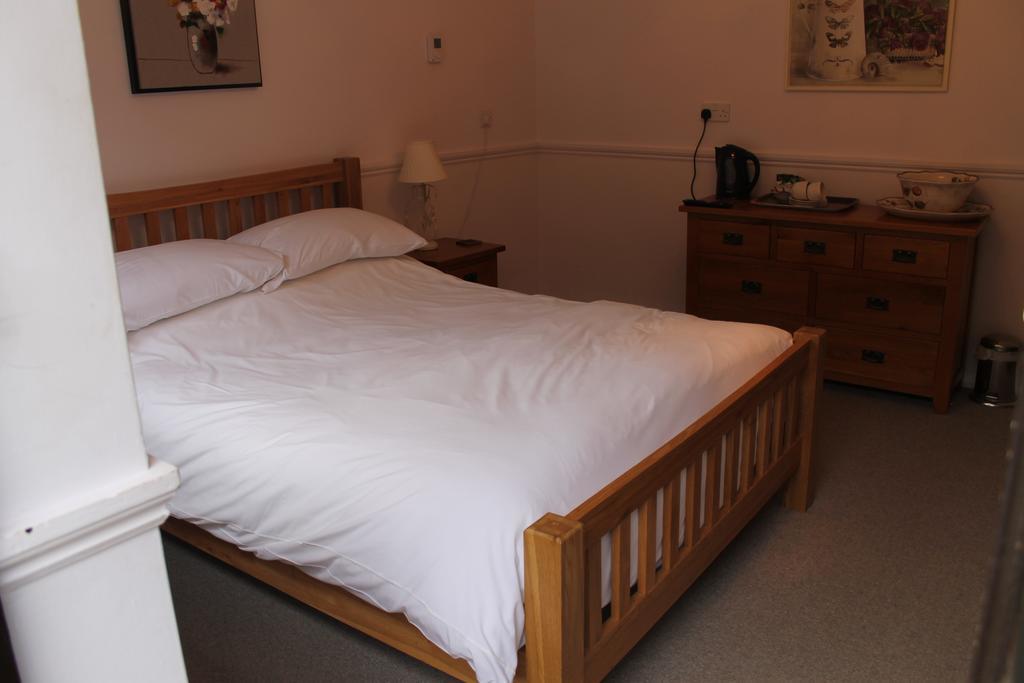 The Swan Motel, Gillingham Бекклс Номер фото